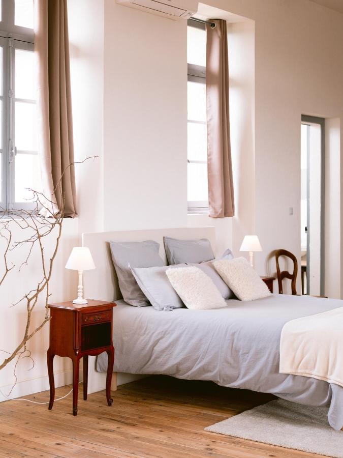 Bed and Breakfast Demeure De Kergoguen Plougonver Exterior foto